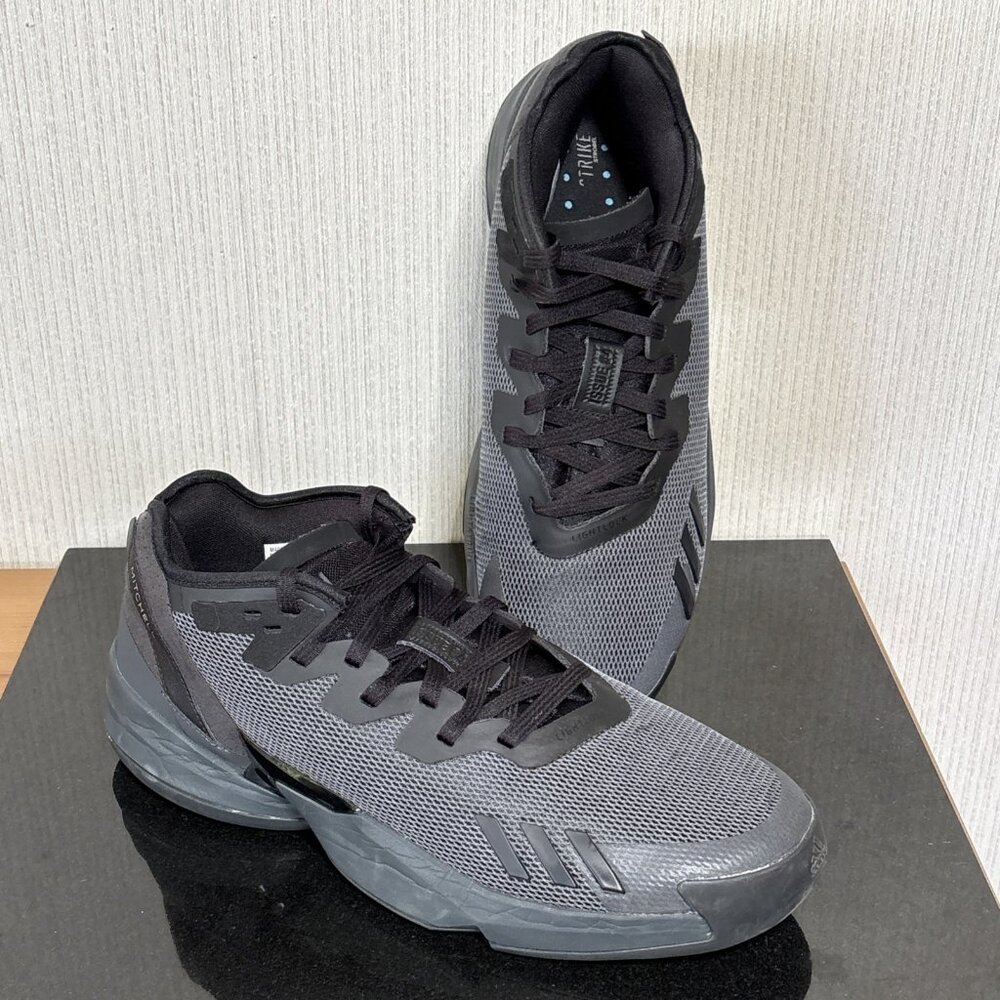adidas Men's Athletic Trainers in Dark Gray and Black